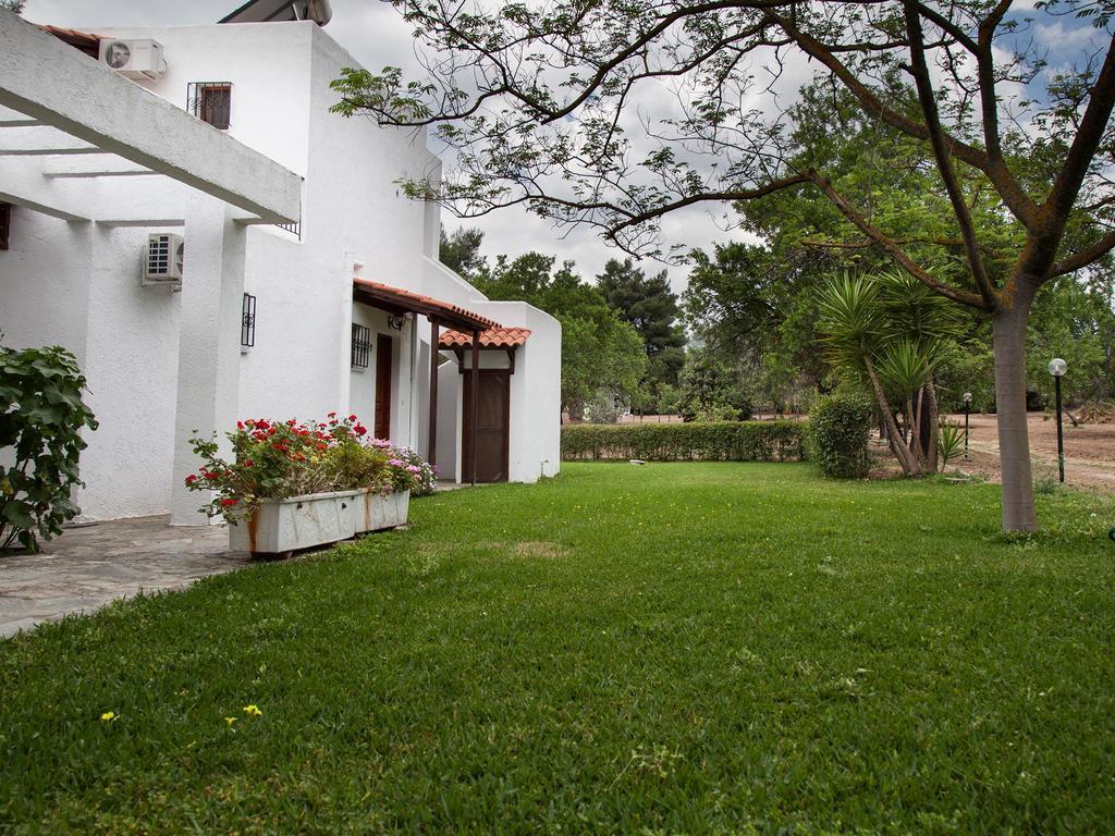 Eretria Park Studios Экстерьер фото